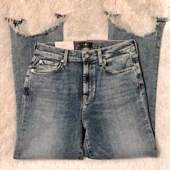 “NEW” 7 For All Mankind High-Rise Slim Kick Jean - Picture 4 of 7